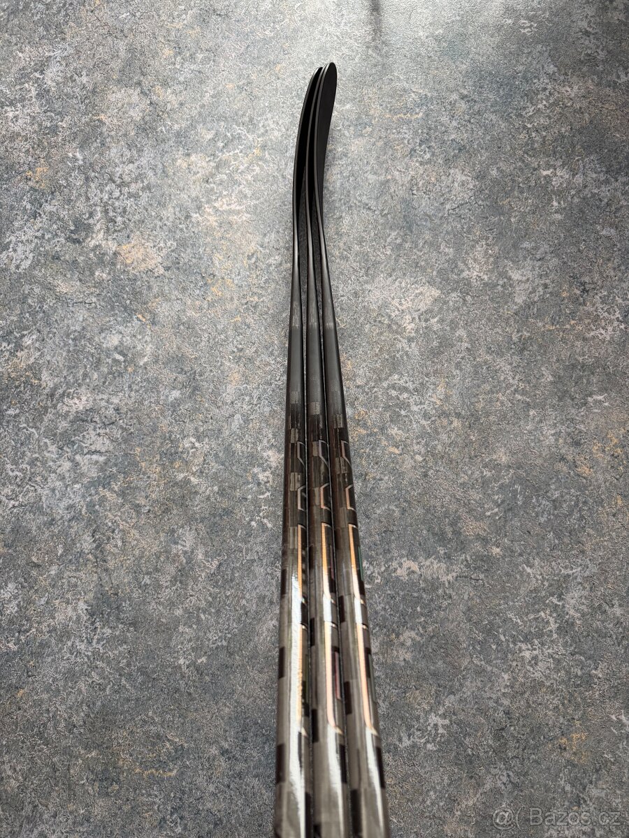 Hokejky CCM XF GHOST, levá P29, Flex 70 - 2