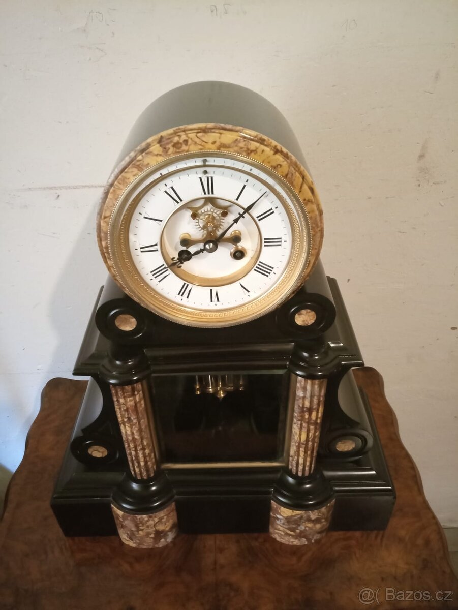 Stolní mramorové hodiny - 2