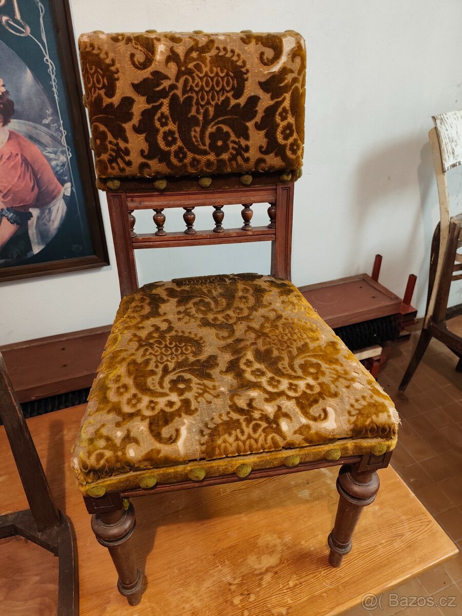 Starožitná židle - 2