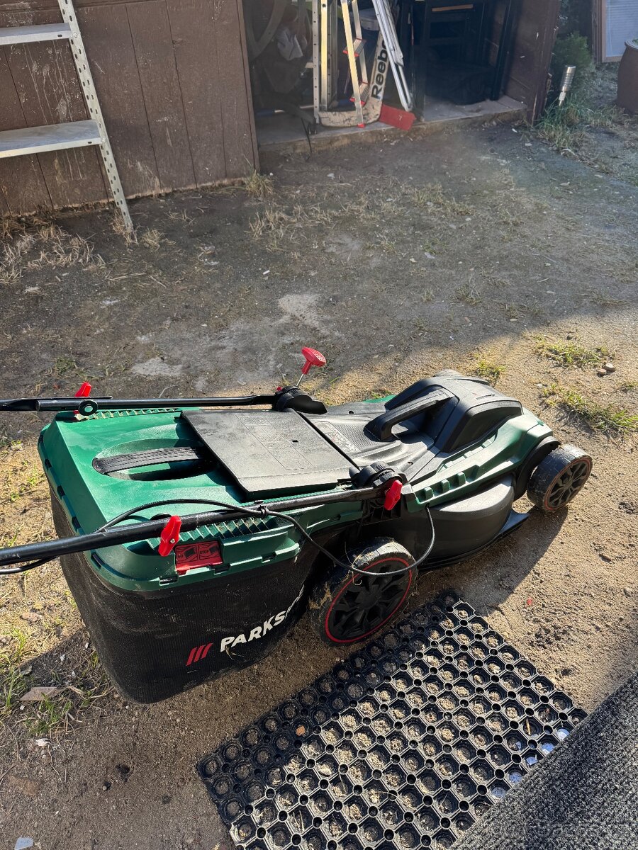 Sekačka PARKSIDE PERM 1800 A1 - 2