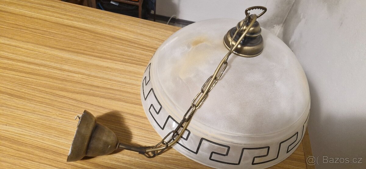 Skleněný lustr s antickým vzorem - 2