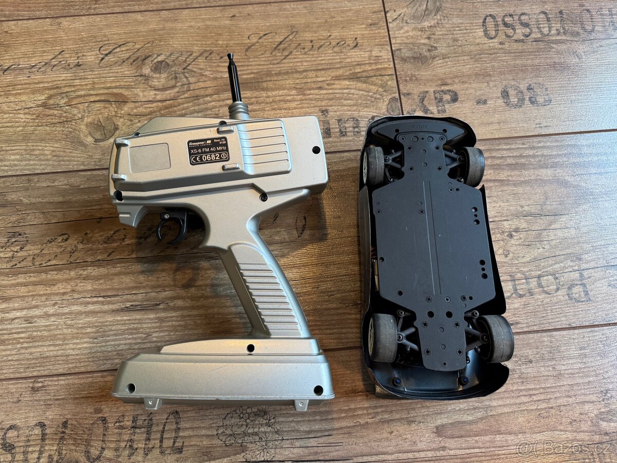 RC auto XRAY Graupner XS6 - 2