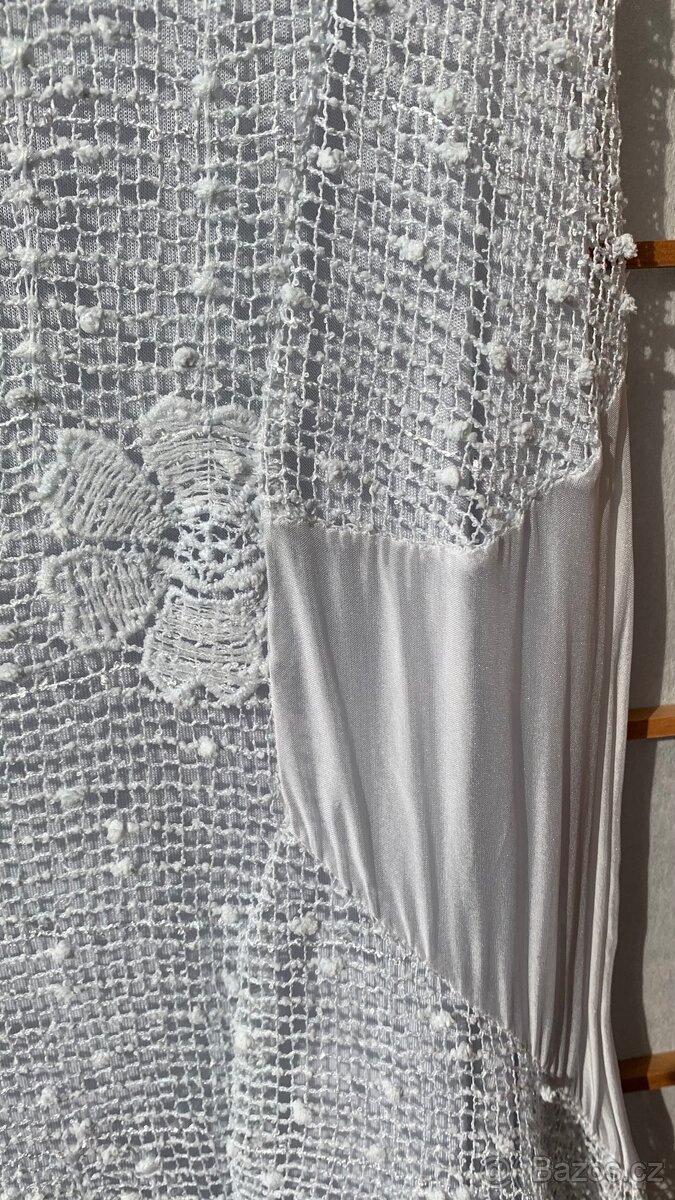 Uni, Lehounké letní šaty - 2