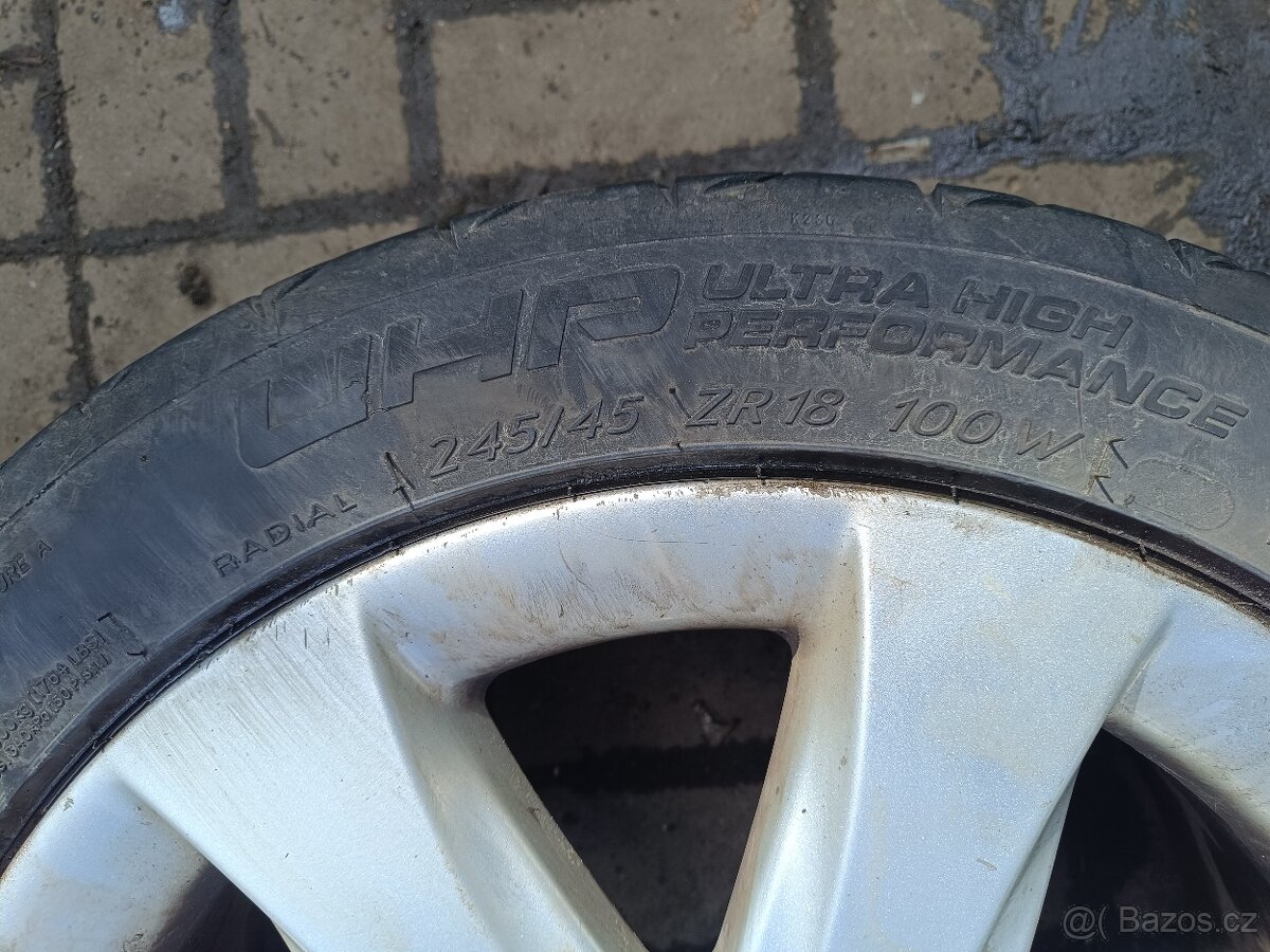 Espace IV kola r18 - 2