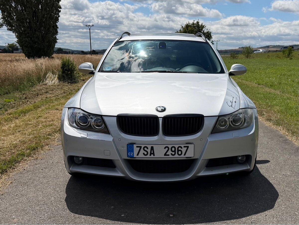 BMW E91 325i - 2