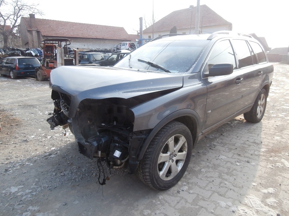 Volvo XC90++ - 2