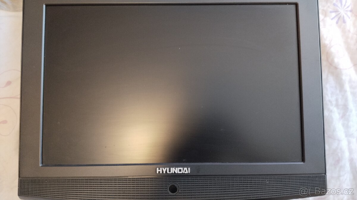 Prodám malou televizi úhlopříčka 60 cm HyundaiHLHW19882DVBT - 2
