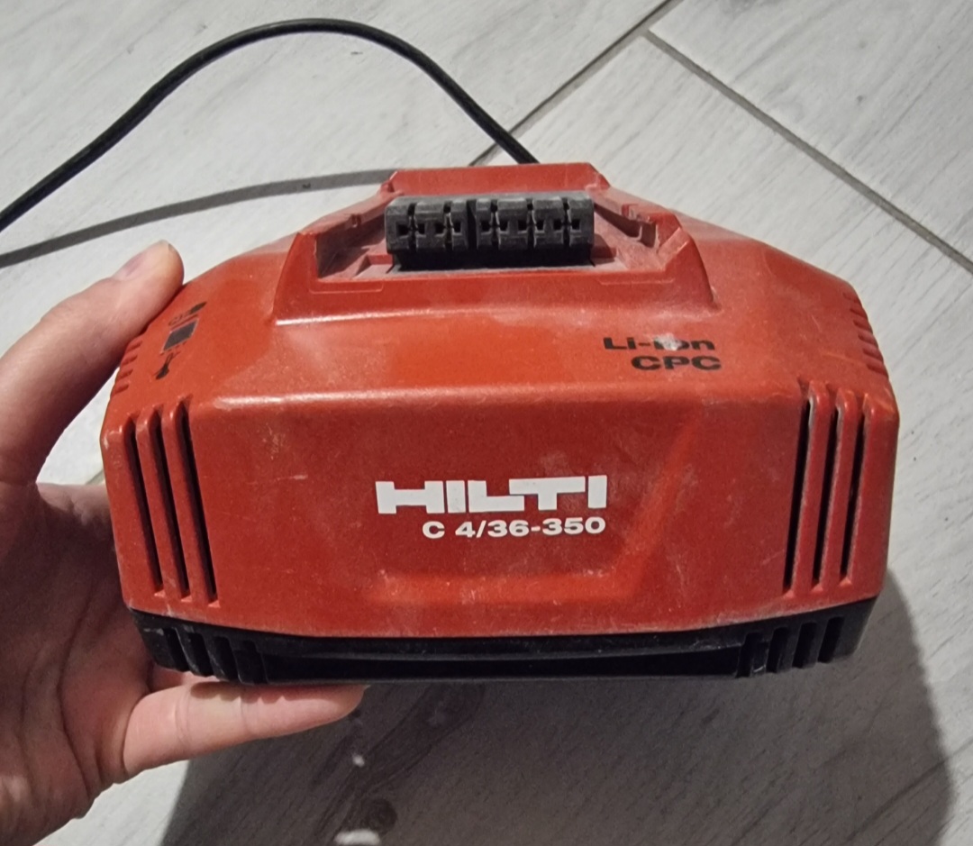 Nabíjačky Hilti C4/36 a C 6/22 - 2