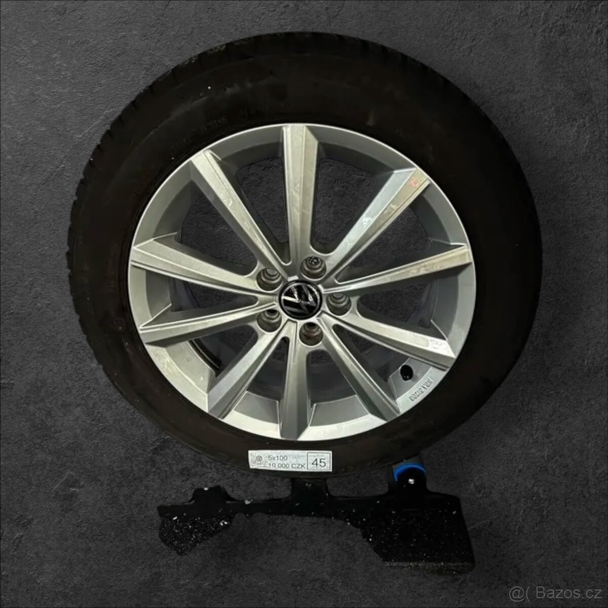 Originální alu kola VW 5x100 + zimní 185/60r16 - 2