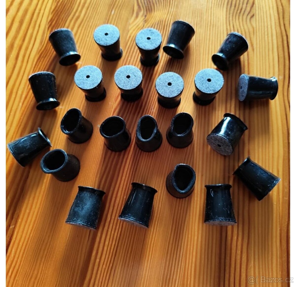 Nove gumove chranice s filcem na nohy zidle - 2