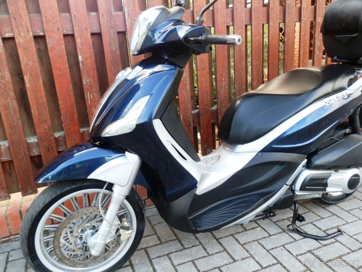 Piaggio Beverly 300 - 2