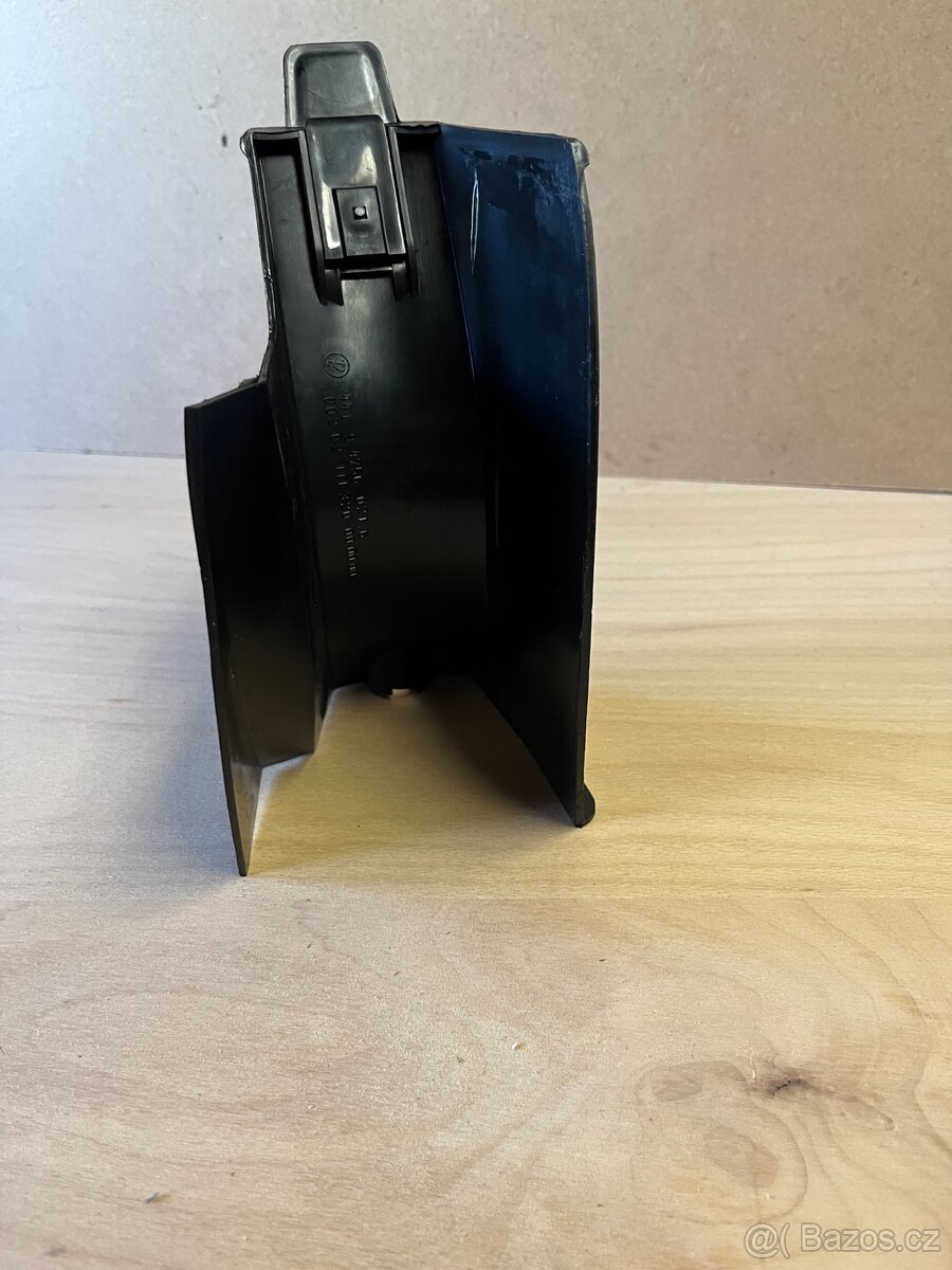 Prodám nový kryt středového tunelu Škoda 105,120,130,Rapid - 2