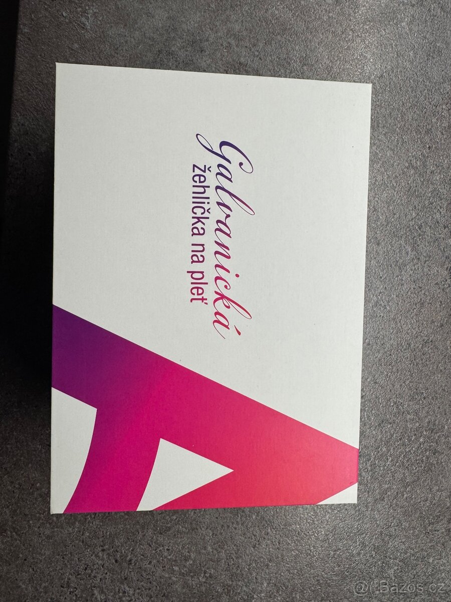 Galvanická žehlička na pleť - 2