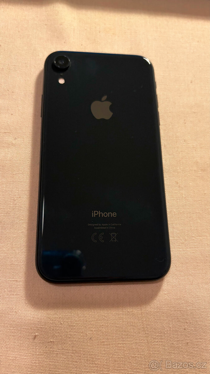 Prodám iPhone XR 64GB (černá) - 2