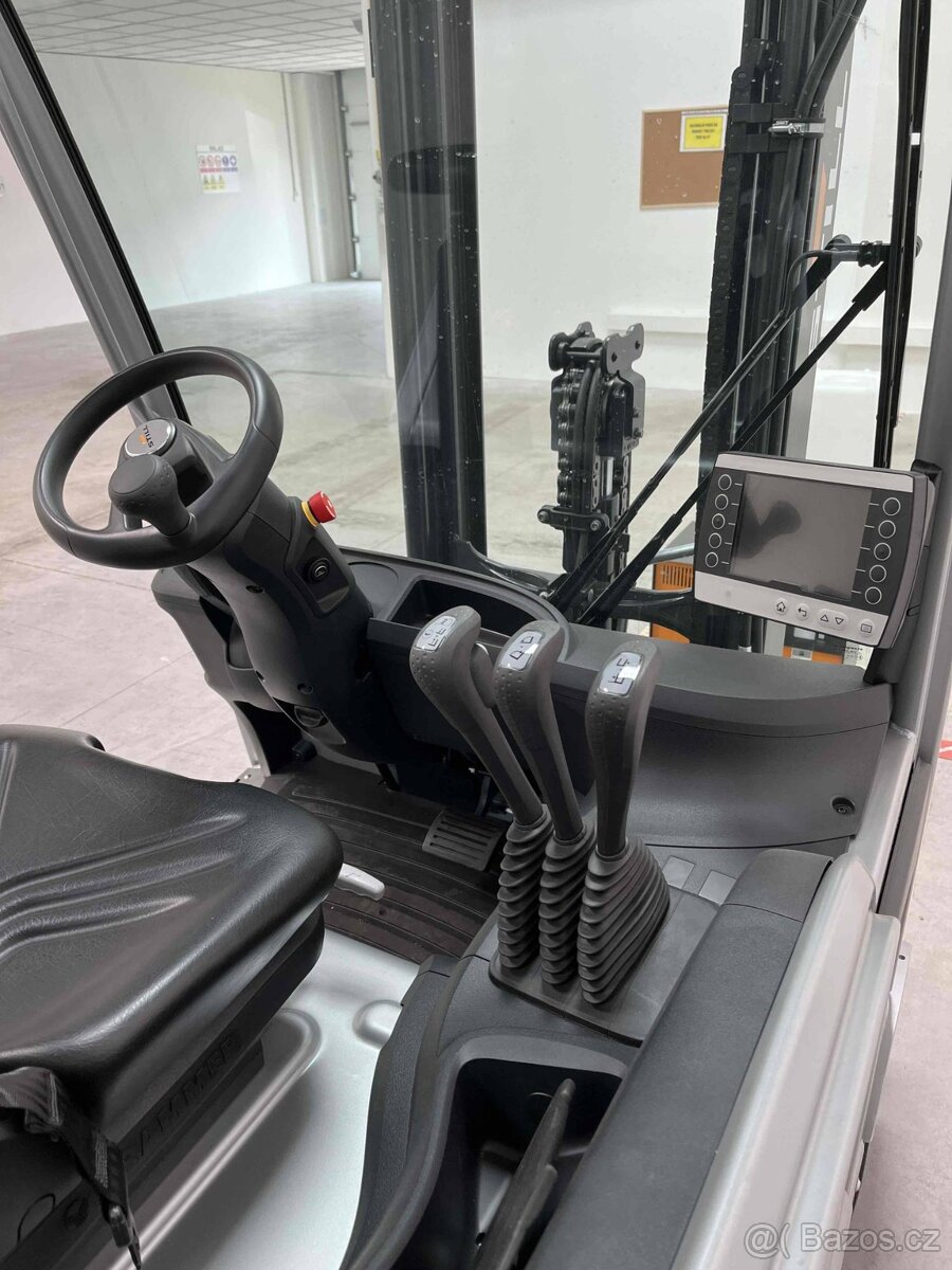 PŘEDVÁDĚCÍ Elektrický čelní VZV STILL | RX 20-14 C - 2