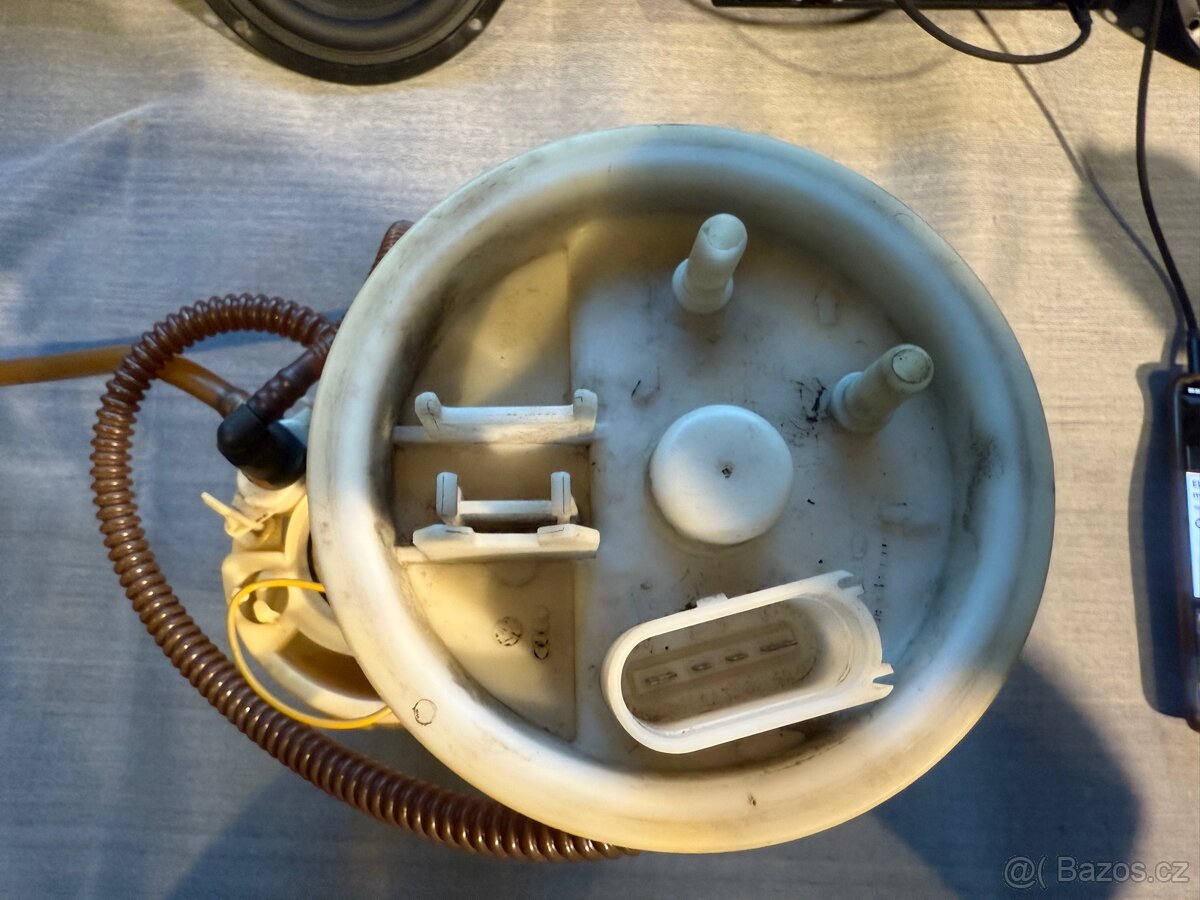 Cerpadlo 1.6i 75kw audi a4 - 2