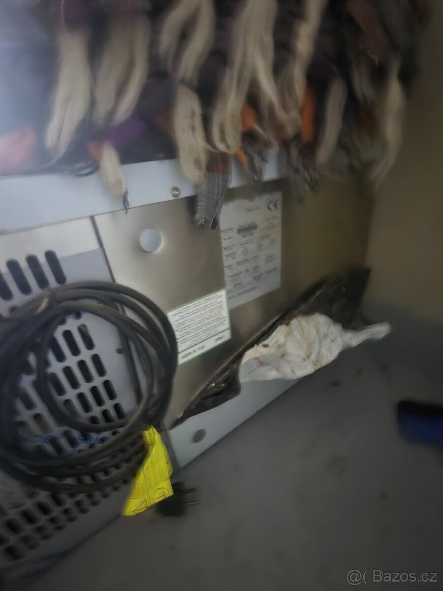 PRODAM MRAZAK SOKER - 2