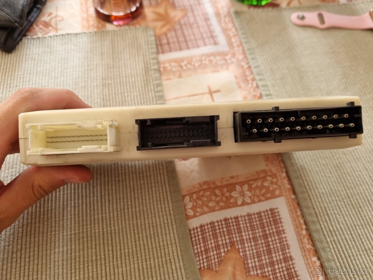 Bmw E36 Komfortní Modul GM III low - 2
