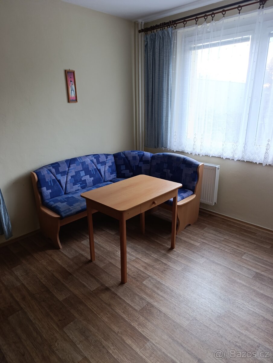 Pronájem bytu 1+1 - 2