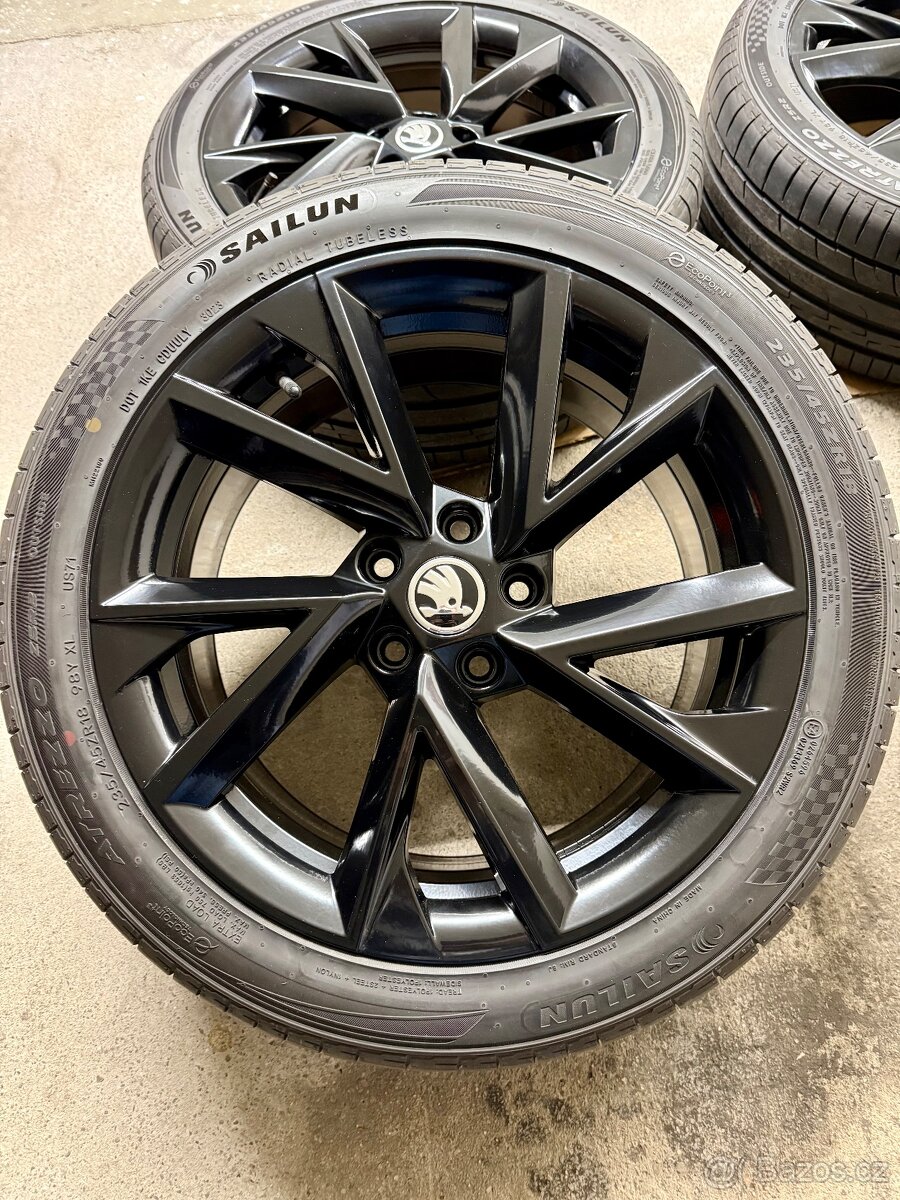 Alu sada kol Vega 18” Superb - 2