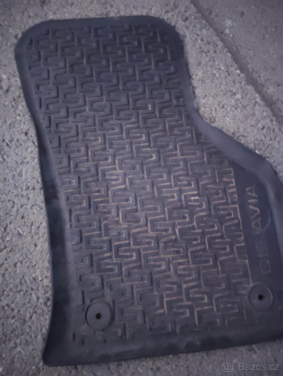 Koberečky Octavia 3 - 2