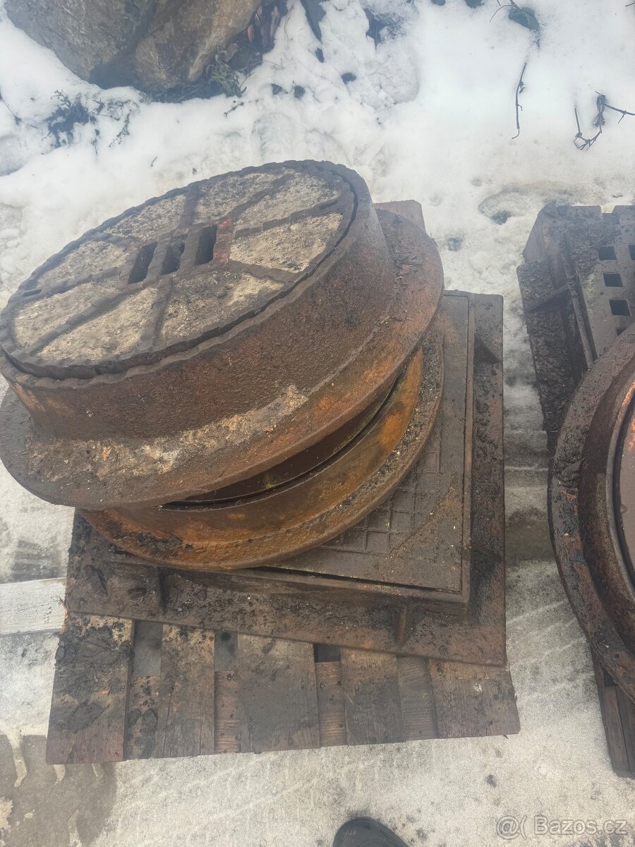 Poklopy litinove - 2