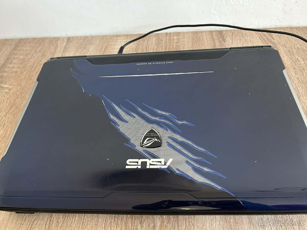 Asus G51J (Asus rog) - 2