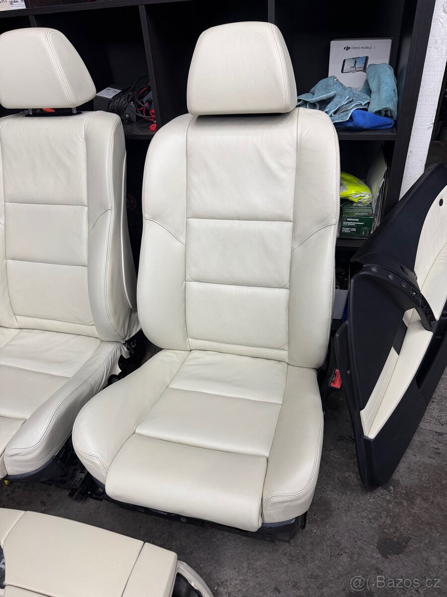 Interier bmw e61 merino platinum. - 2
