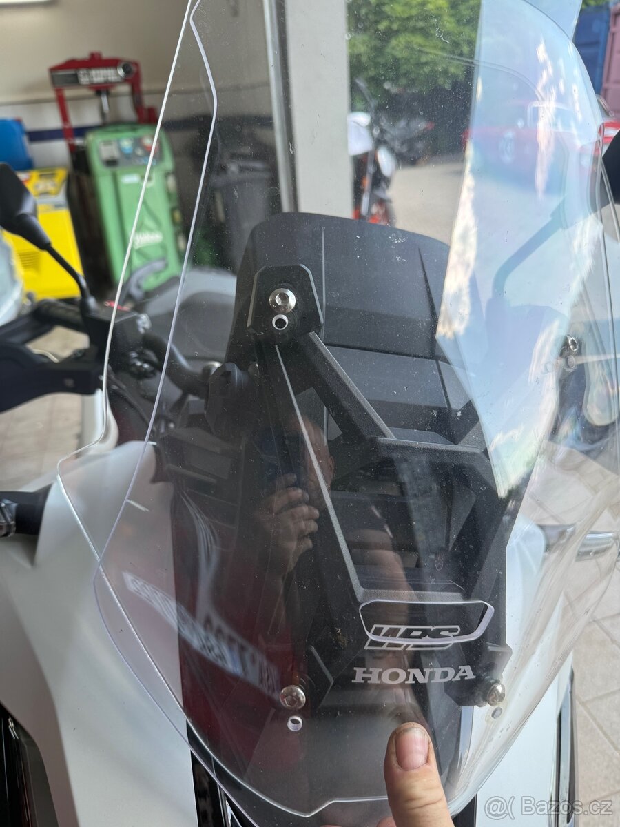Honda ADV 350 - 2