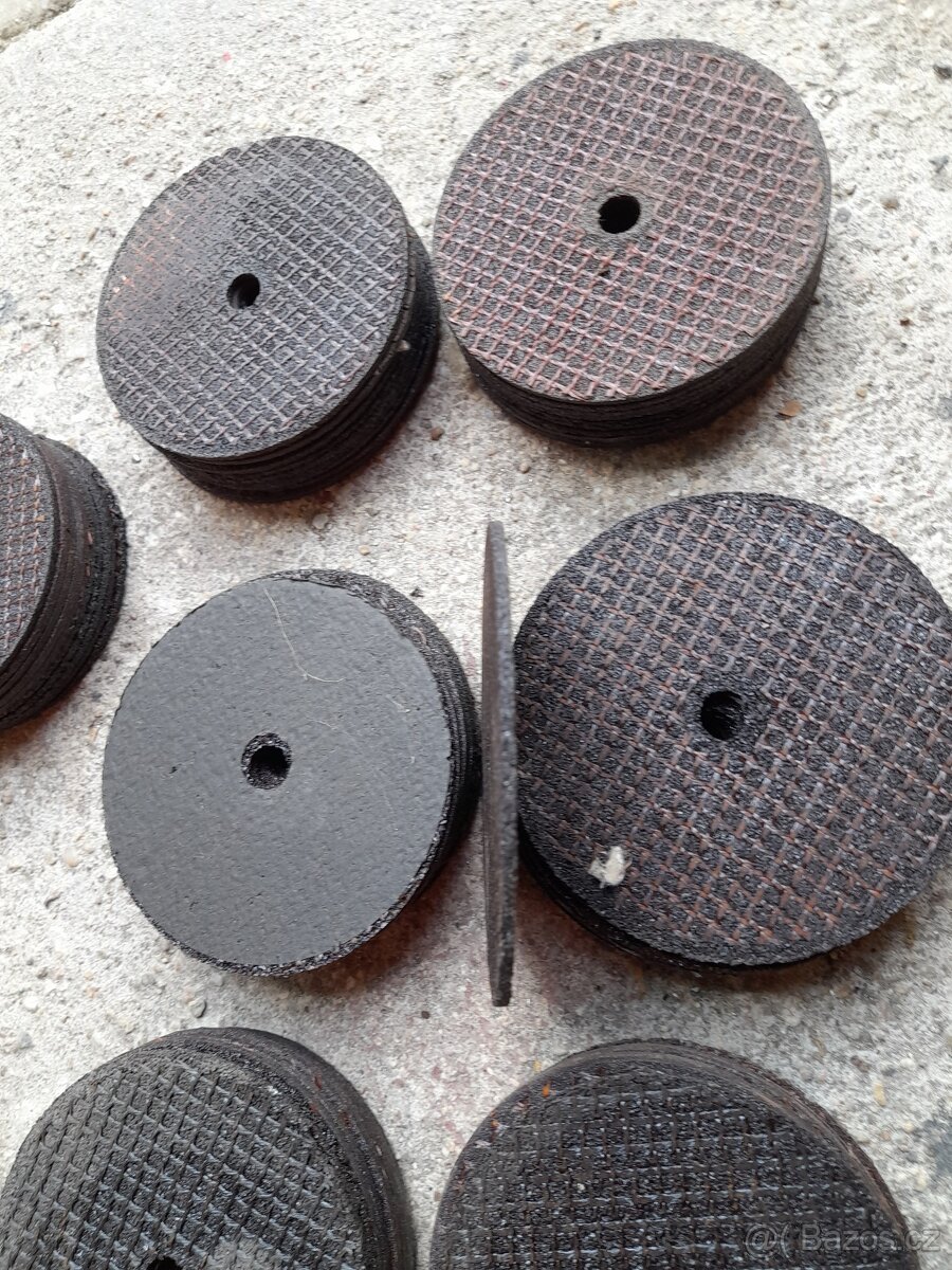 ŘEZNÉ A BRUSNÉ KOTOUČE - 2