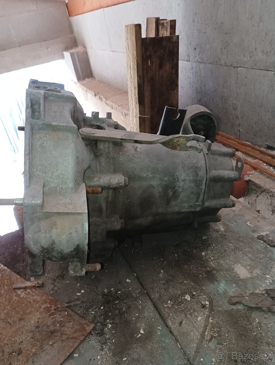 Prodám převodovku. - 2