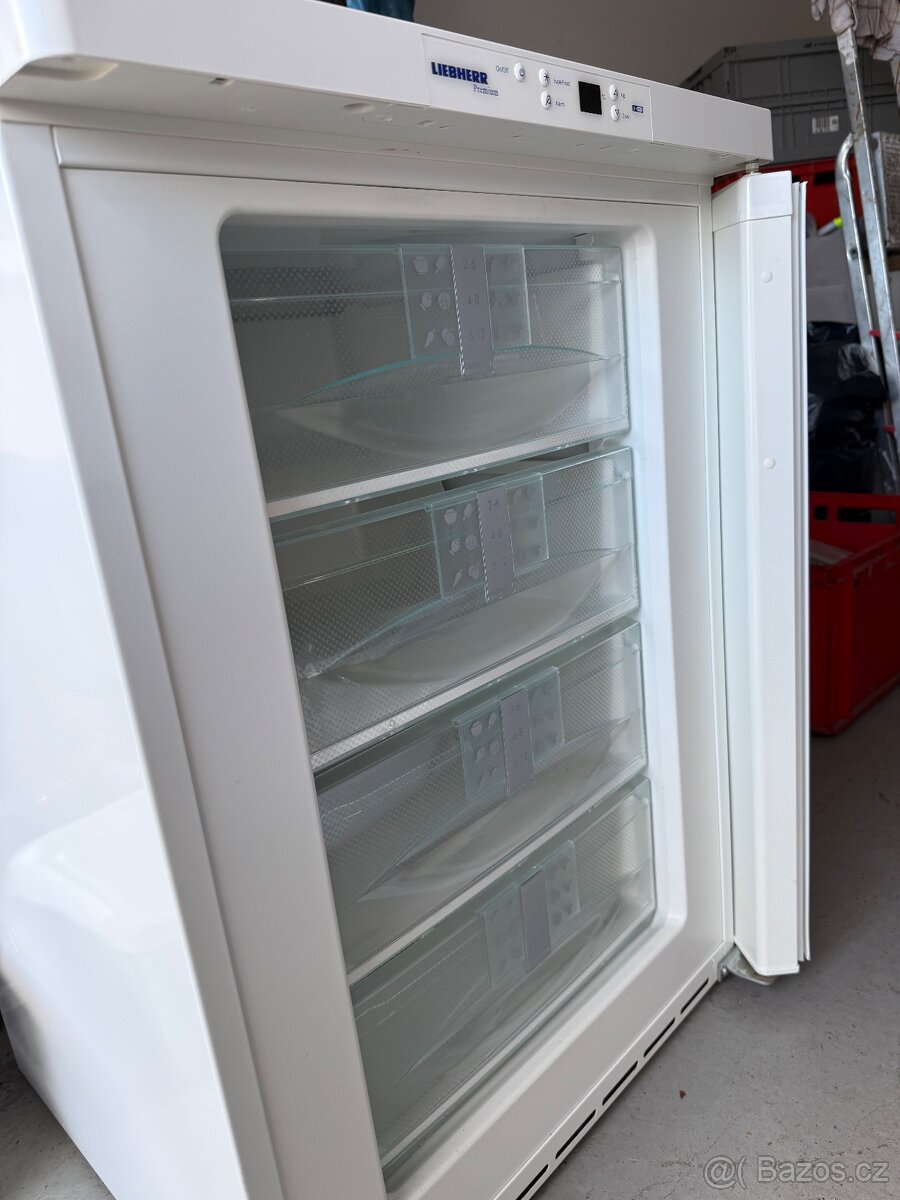 Mrazák Liebherr - 2
