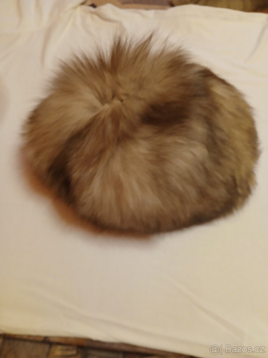 Čepice a límec stříbrná liška - 2