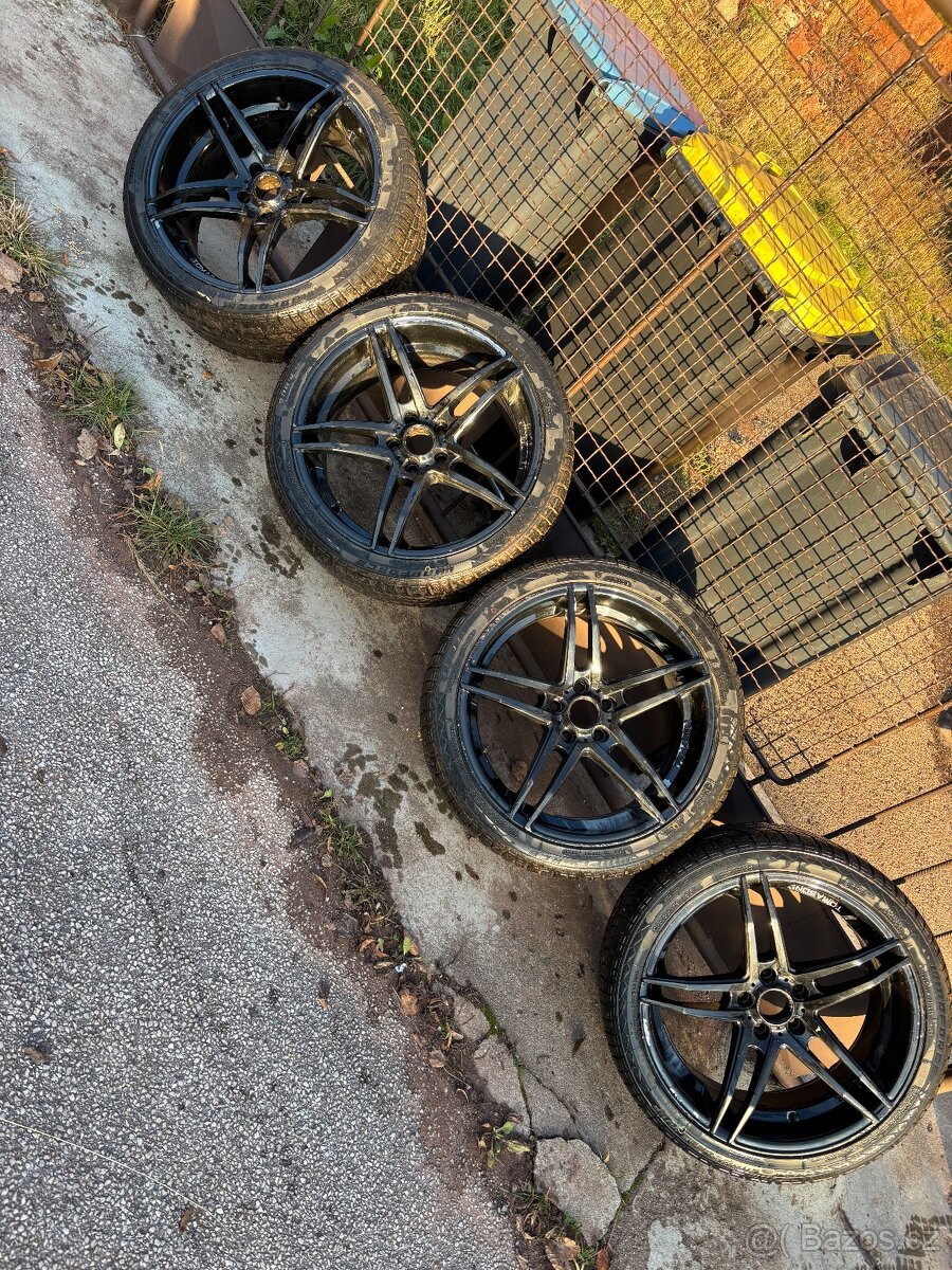 Litá kola Tomason zimní 255/35 R19 - 2