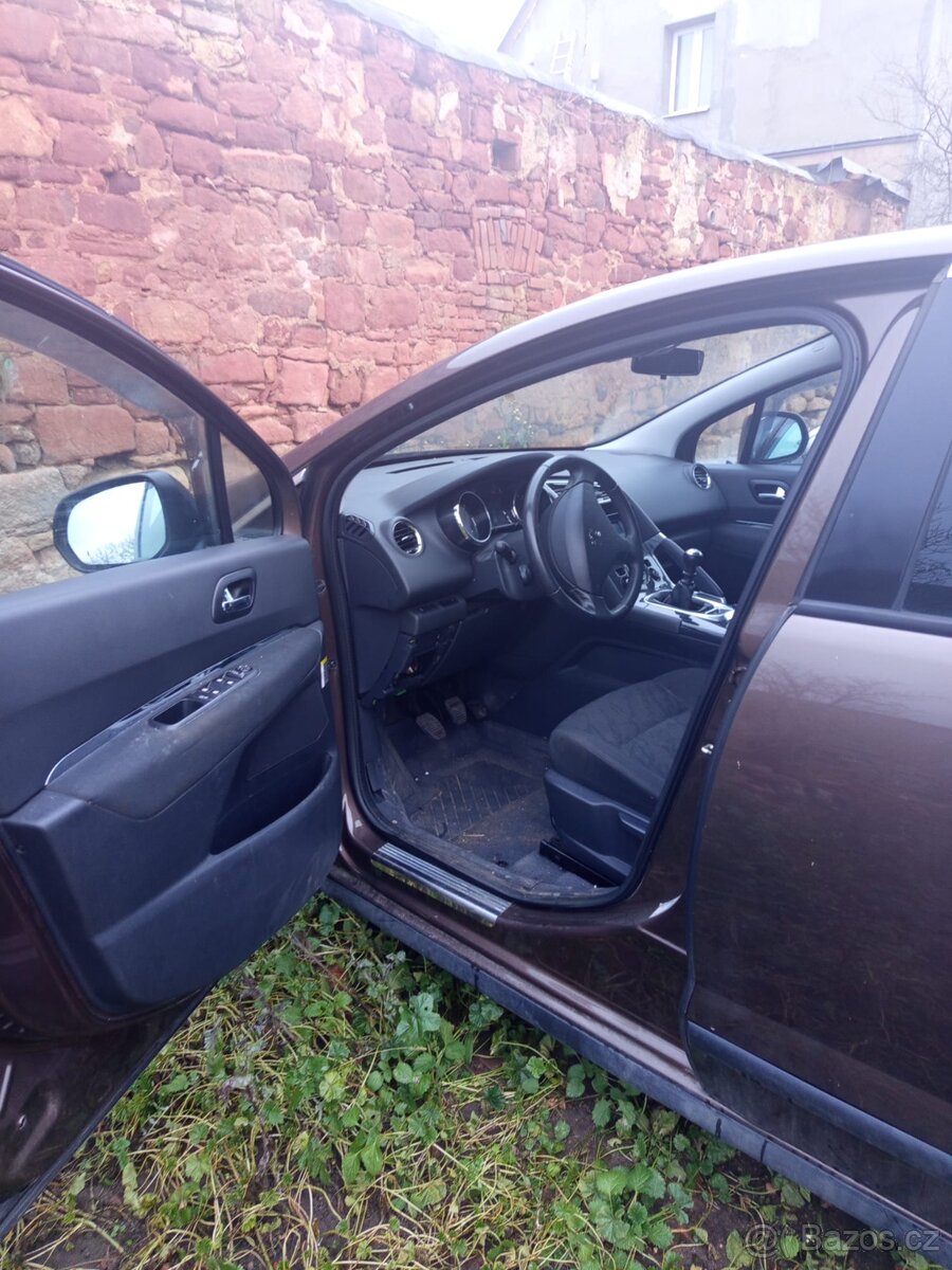 Peugeot 3008 1.6 d - 2