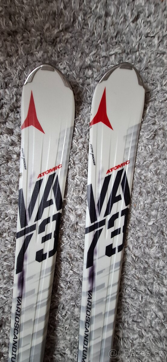 Velmi zachovalé lyže Atomic VA73 Varioscandium 162 cm - 2