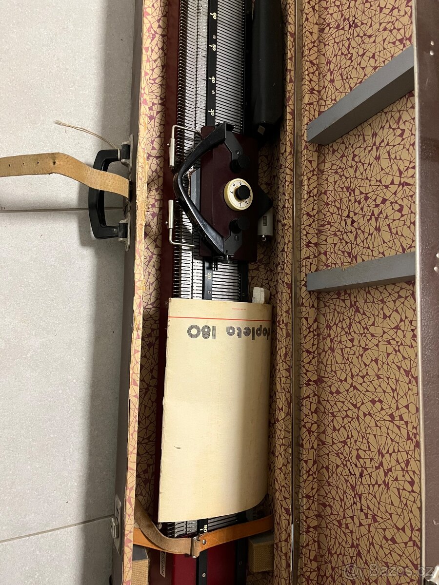 Pletací stroj Dopleta 180 - 2