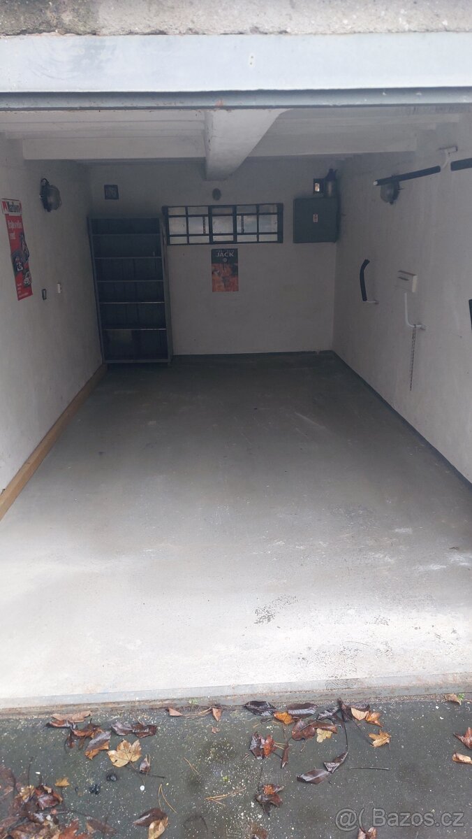 Pronajem garáže Brno - Komín ul. Ulrychova - 2