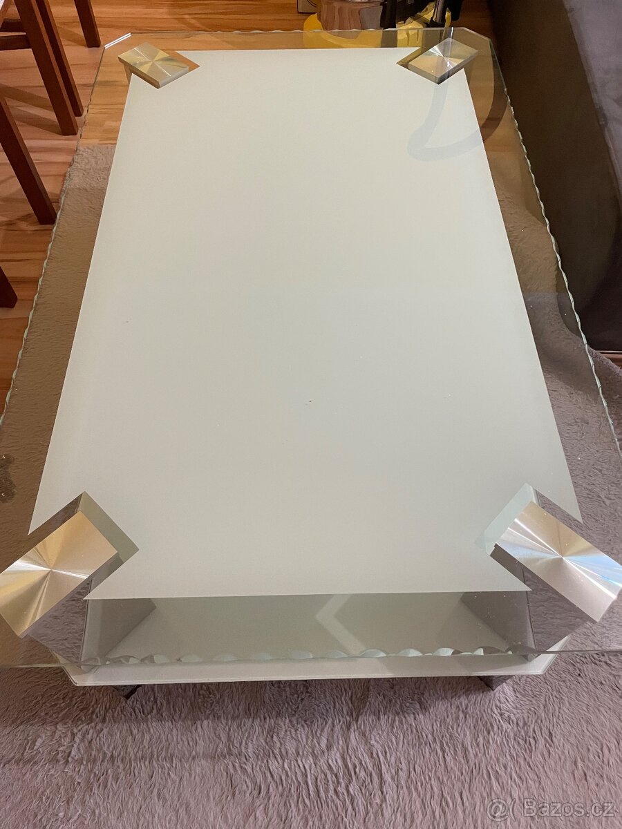 Konferenční stůl - 2