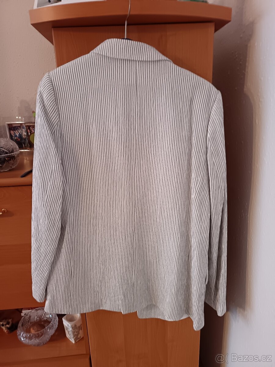 Elegantní dámské sako H&M - 2