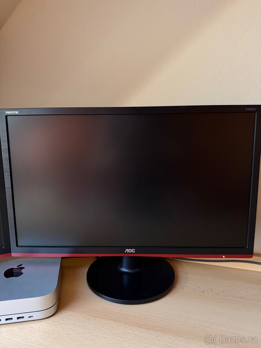 2x monitor AOC - 2