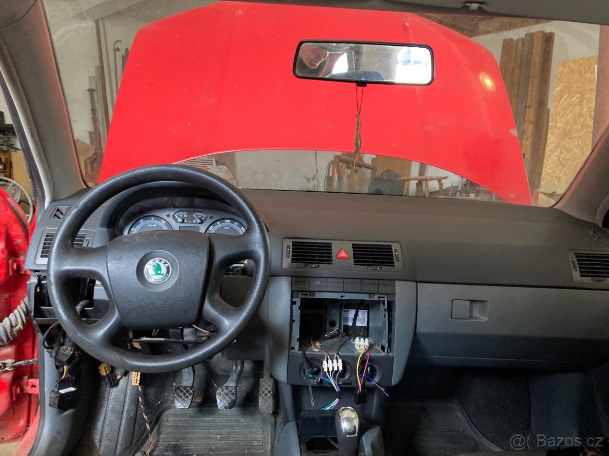 Škoda FABIA | palubní deska, airbagy - 2