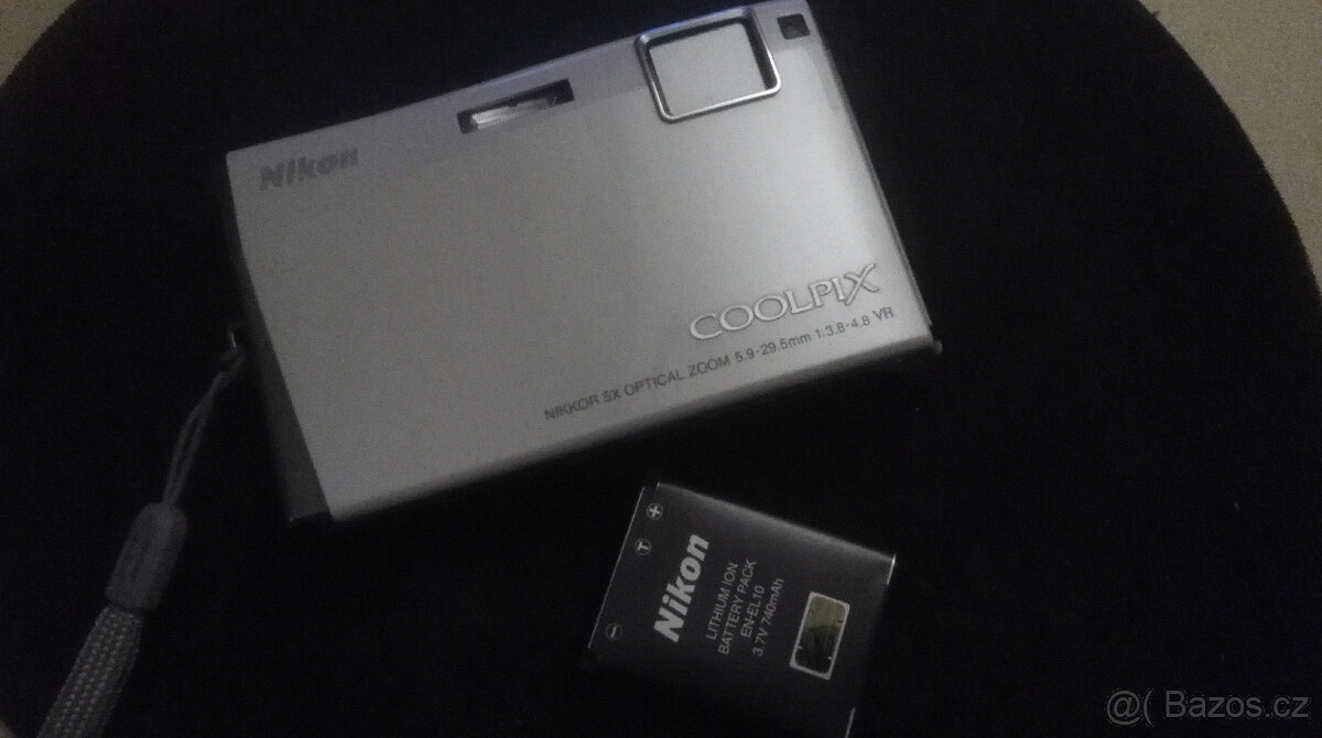 Nikon COOLPIX S60 - 2