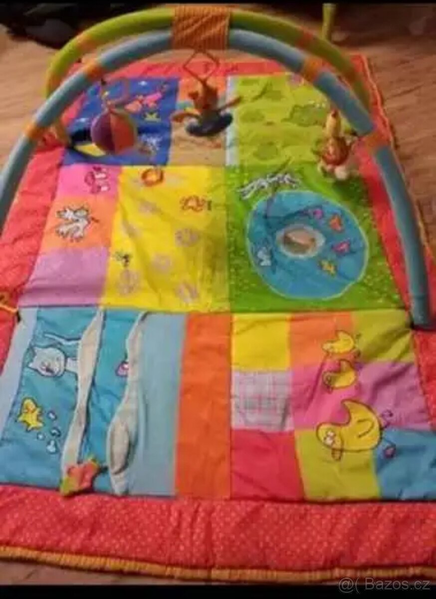 Hrací deka s hrazdou - 2