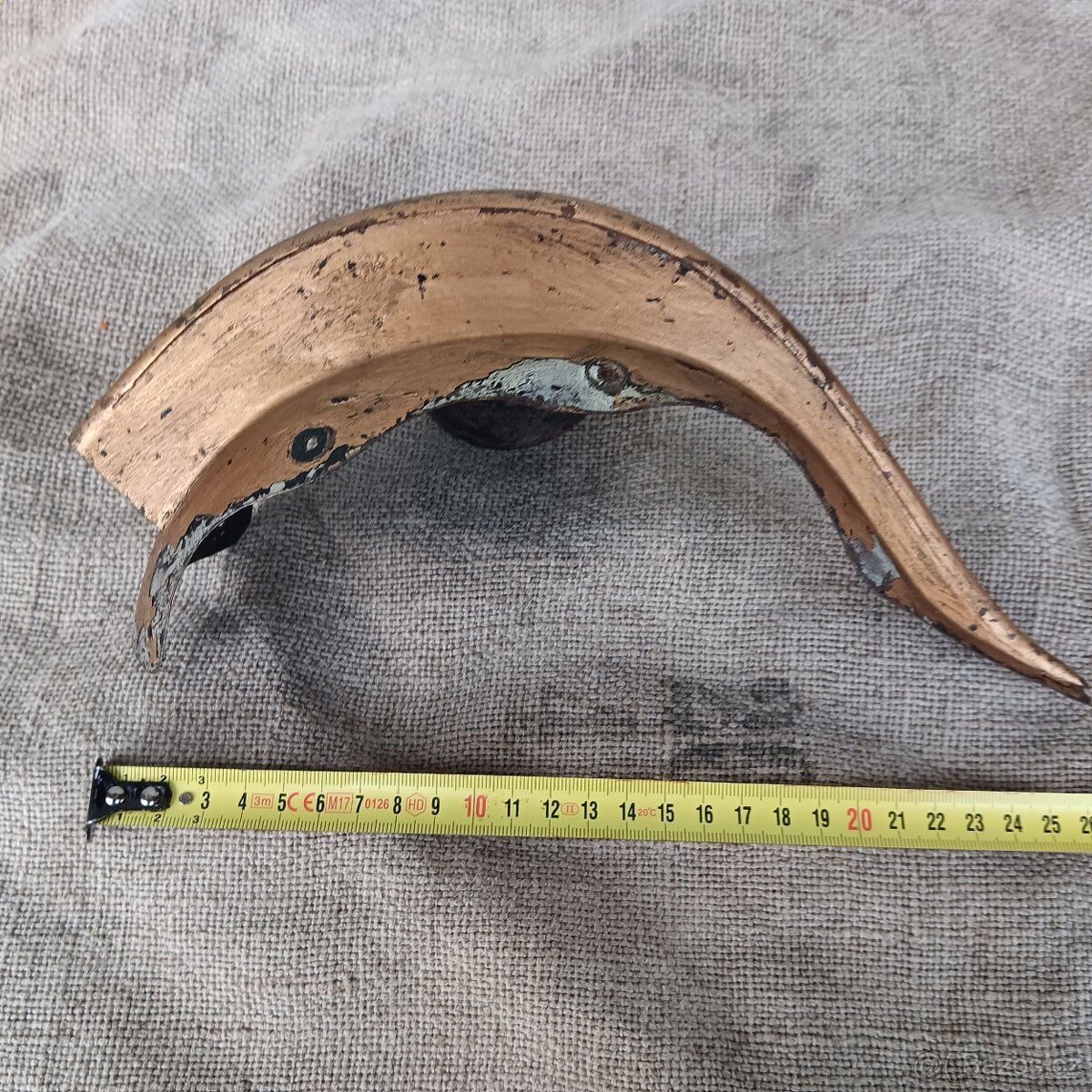 Hřeben na staré hasičské helmy - 2