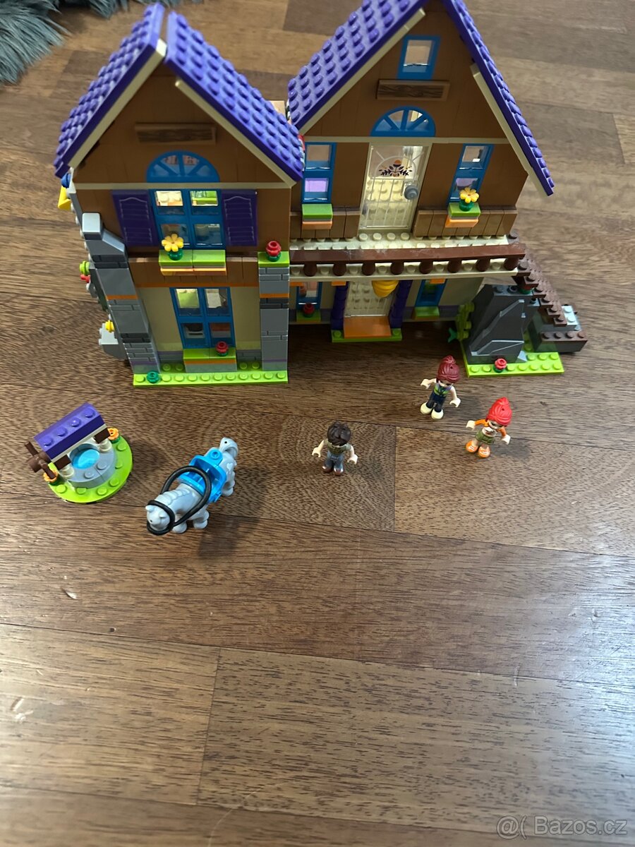 Lego friends chata s koněm - 2