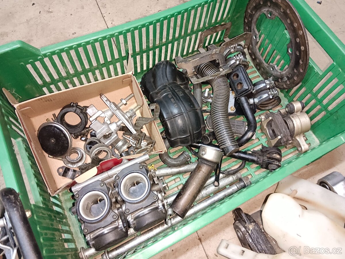 Díly Hornet 600f - 2