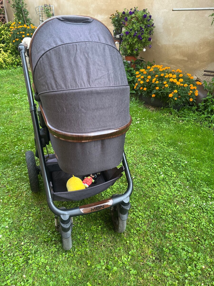 Kočárek Moon Nuova - 2