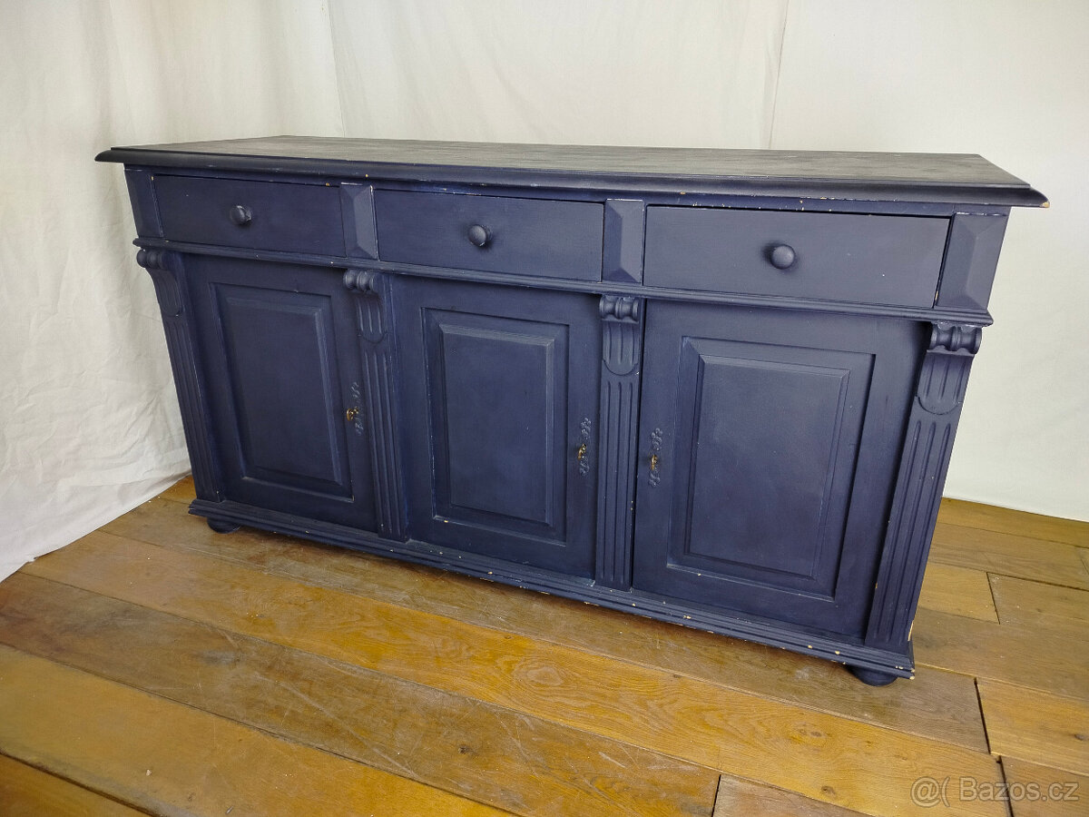 Komoda dřevěná - vhodná k renovaci - 2