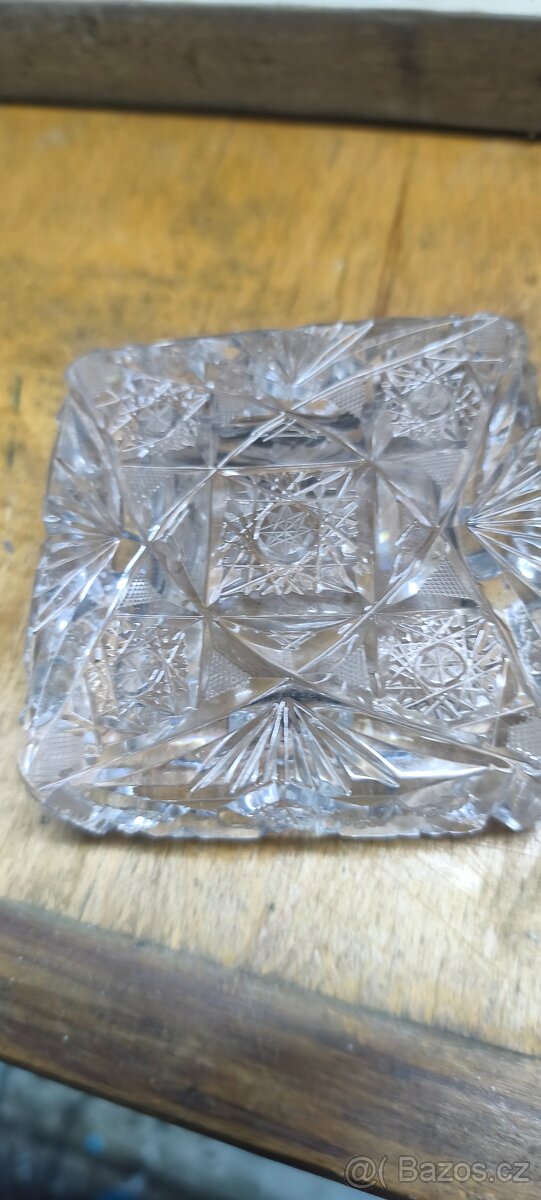 Broušený popelník český křišťál - 2